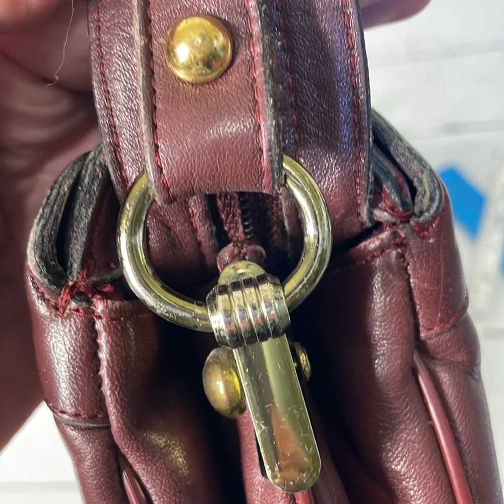 Etienne Aigner Vintage 1980's Oxblood/Burgundy Crossbody
